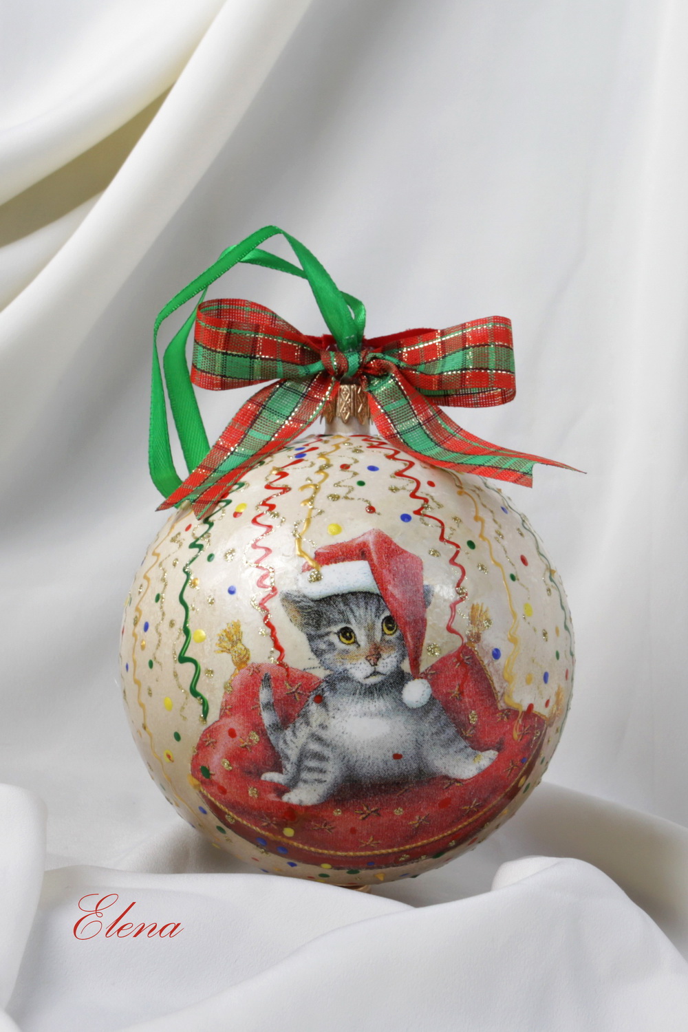 Новогодний шар Котик