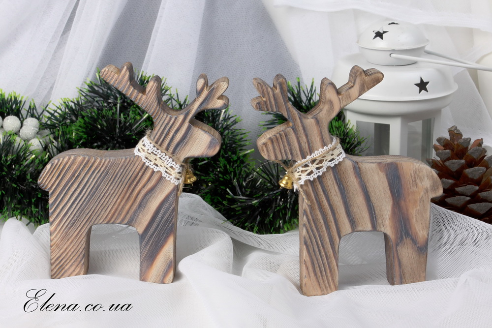 Олени новогодние