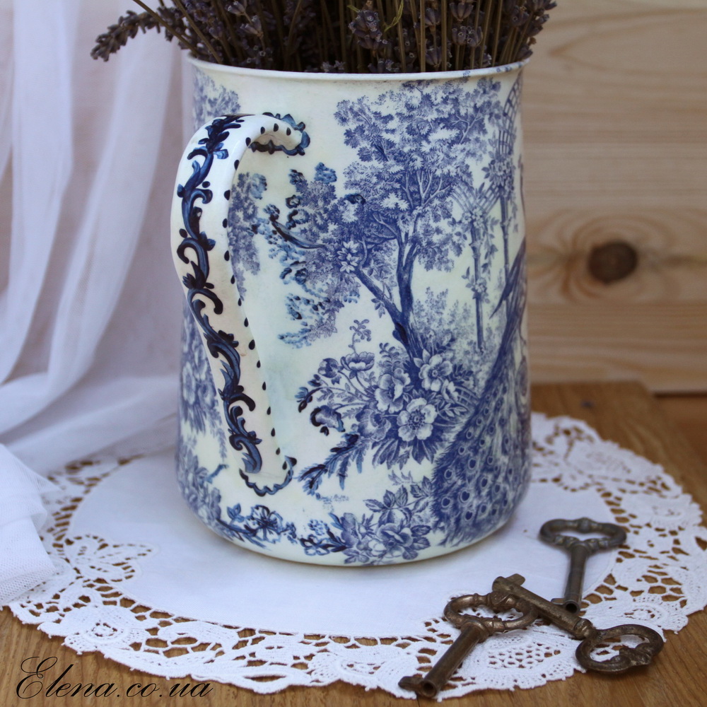 Кувшин Павлин